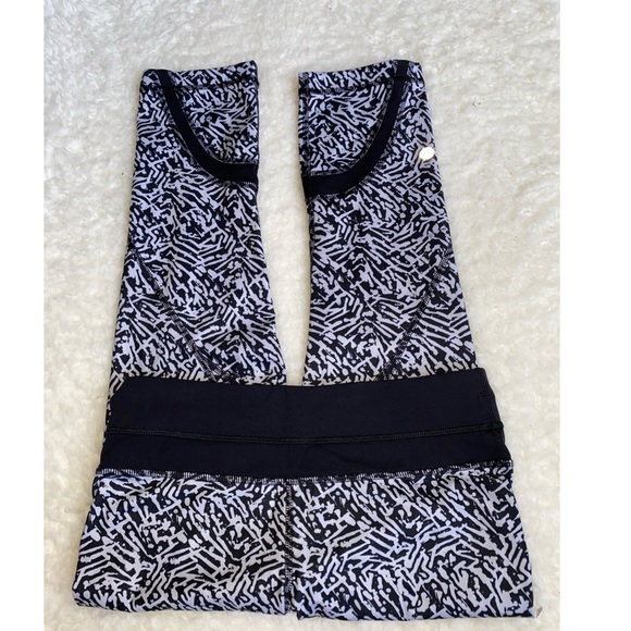 Lululemon Inspire Crop II Full on luxtreme - Picture 3 of 5